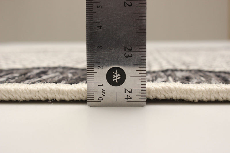 Carpette Brooks grise - 2 pi 8 po x 8 pi 2 po