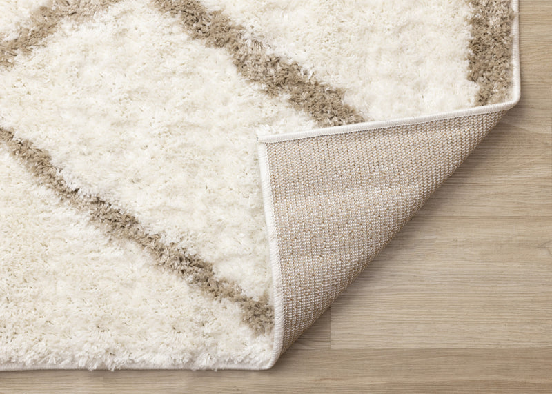 Carpette à poil long douce Taylor - 5 pi 3 po x 7 pi 7 po