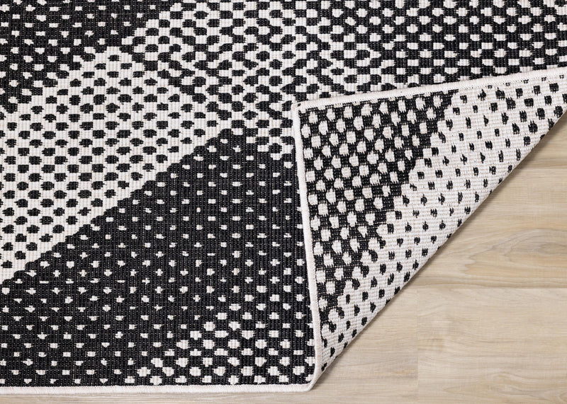 Carpette Brooke à motif de chevron recto verso pour l'extérieur - 7 pi 10 po x 11 pi 2 po