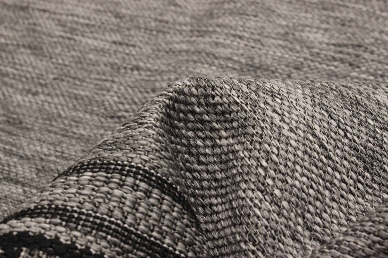 Carpette Versach grise - 5 pi 0 po x 8 pi 0 po