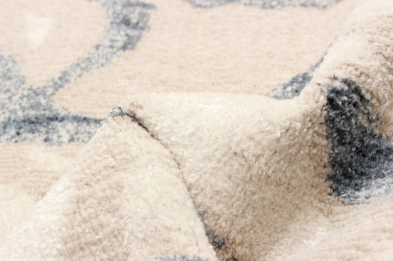 Carpette Azalea ivoire - 5 pi 0 po x 8 pi 0 po   