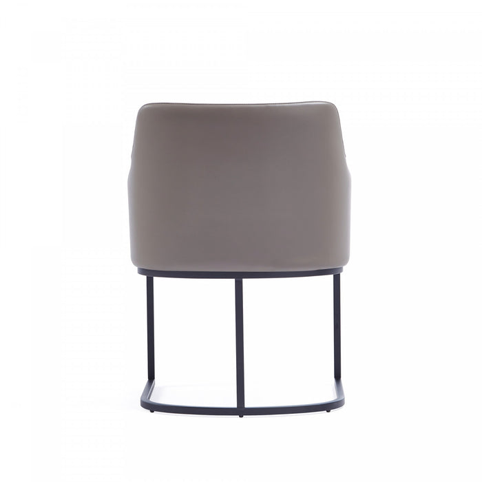 Fauteuil moderne en metal et cuir vegetalien Serena en taupe - Lot de 2