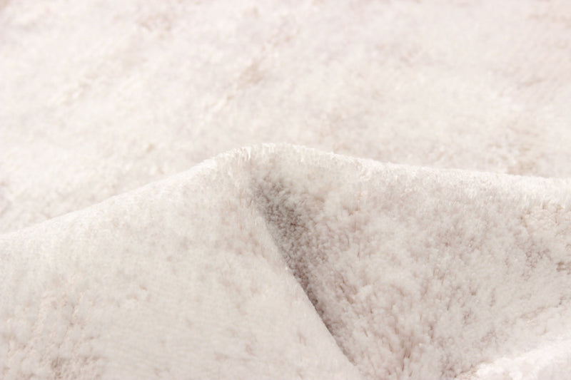 Carpette Monica grise - 5 pi 0 po x 8 pi 0 po  