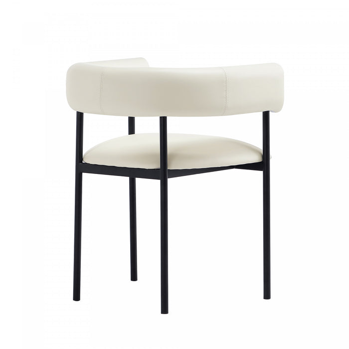 Chaise de salle a manger contemporaine Onda en cuir vegetalien et metal, coloris ivoire