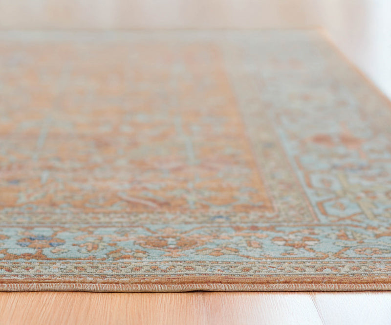 Tapis Traditionnel Hailey 6'7\" x 9'6\" en Orange