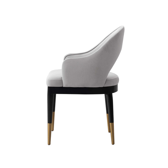 Fauteuil moderne glamour Carrington en velours gris clair