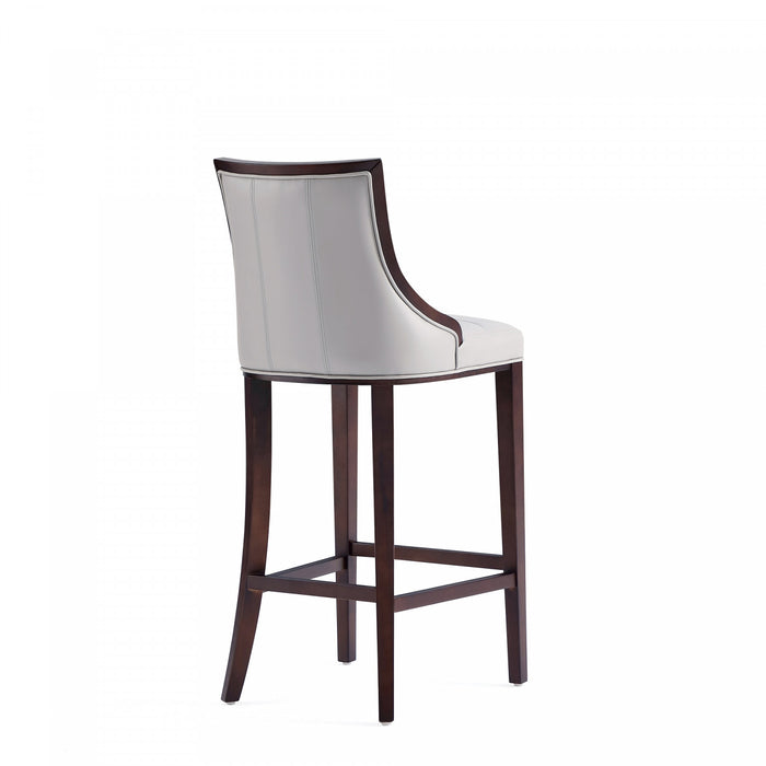 Tabouret de bar traditionnel en bois avec assise rembourree Fifth Avenue, gris clair – Lot de 2