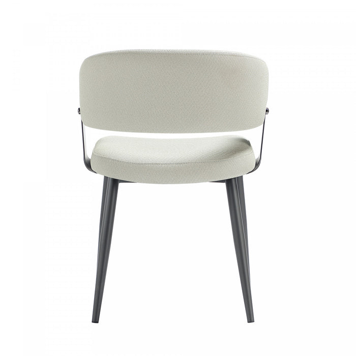 Chaise de salle a manger moderne Luce en metal texture et cuir vegetalien couleur avoine