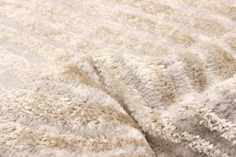 Carpette Kamala grise - 5 pi 0 po x 8 pi 0 po