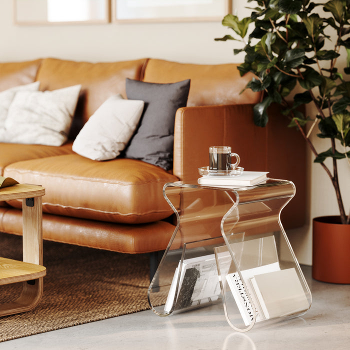 Table de bout moderne Magino de Umbra en acrylique avec support à magazines