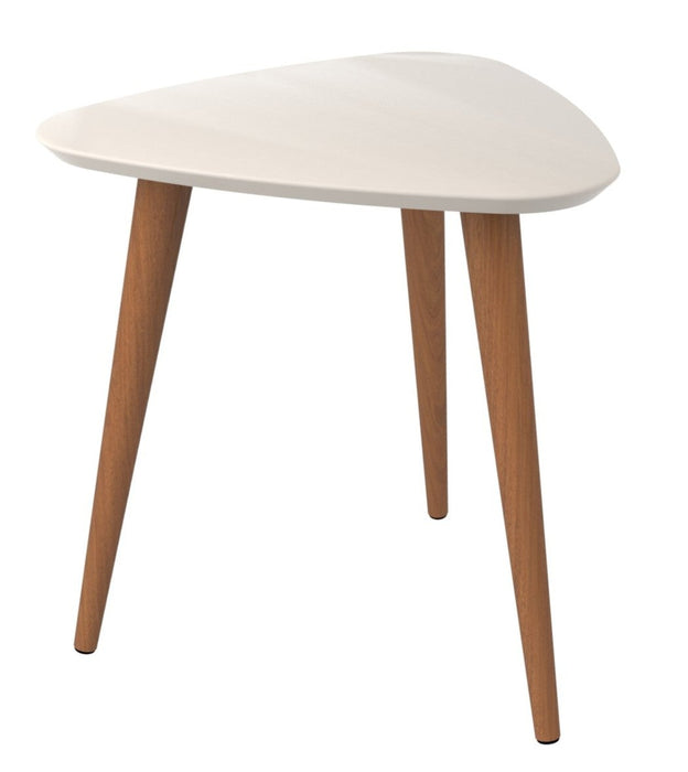 Grande table de bout triangulaire Utopia de Manhattan Comfort de 19,88 po avec pattes évasées en bois - blanc cassé