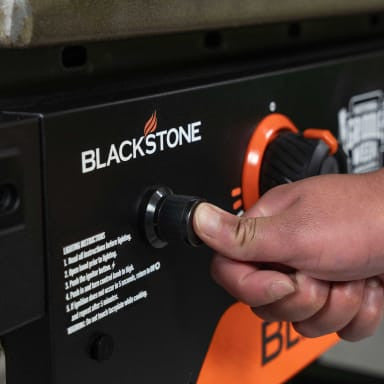 Ensemble en edition limitee Blackstone 28\" Omnivore Griddle