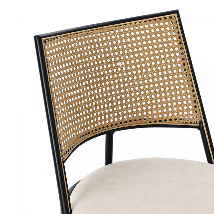 Chaises de salle a manger modernes Oliver avec assise rembourree en PU et dossier en rotin PE, lot de 6, noir