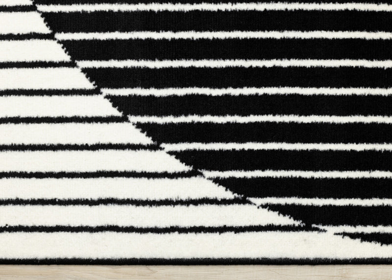 Carpette contrastante moderne Forte noire et blanche à motif de rayures - 7 pi 9 po x 10 pi 6 po