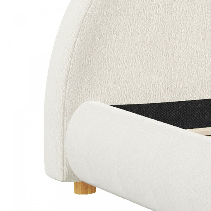 Lit plateforme Harold avec tete de lit incurvee ronde en tapisserie bouclee et cadre bas, taille Queen, blanc