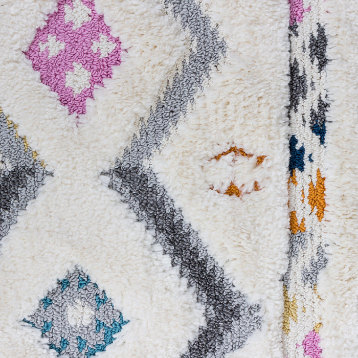 Carpette à poil long Lola à motif de chevron - 2 pi 7 po x 8 pi