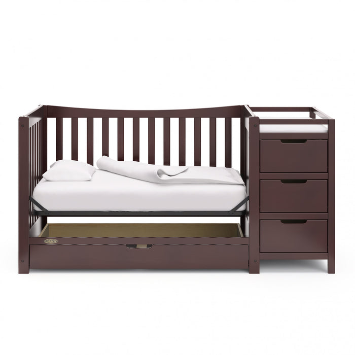 Graco Remi Lit de bebe convertible 4-en-1 avec table a langer - Espresso