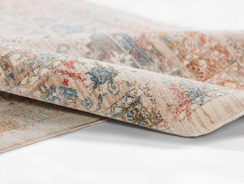Tapis Traditionnel Ethel 5'0\" x en Multi