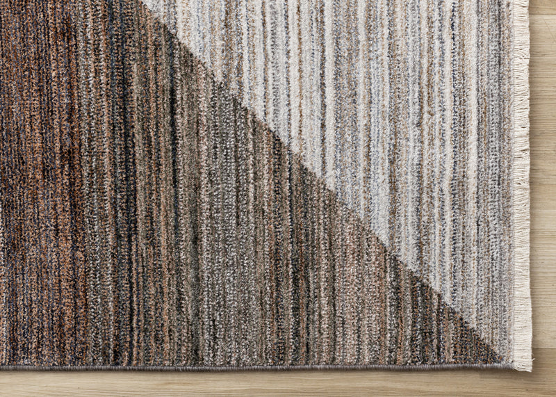 Carpette Olivia rouge, blanche et grise à motif géométrique vieilli - 5 pi 3 po x 7 pi 10 po