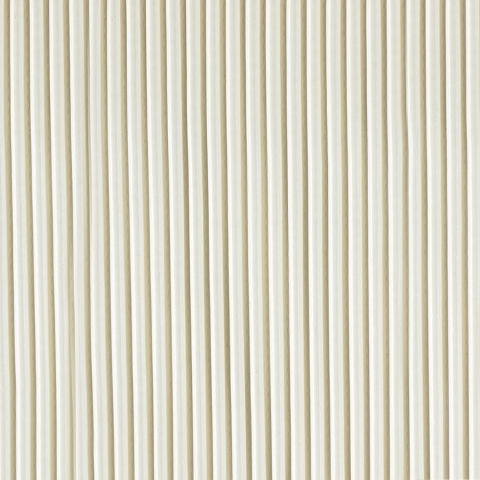 Table d’appoint moderne Anderson a plateau en metal et revetement creme – Lot de 2