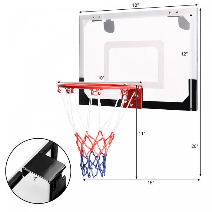 Le Mini-cerceau De Basket-ball Au-dessus De La Porte Comprend Le Basket-ball Et La Pompe A Main Sports D’interieur