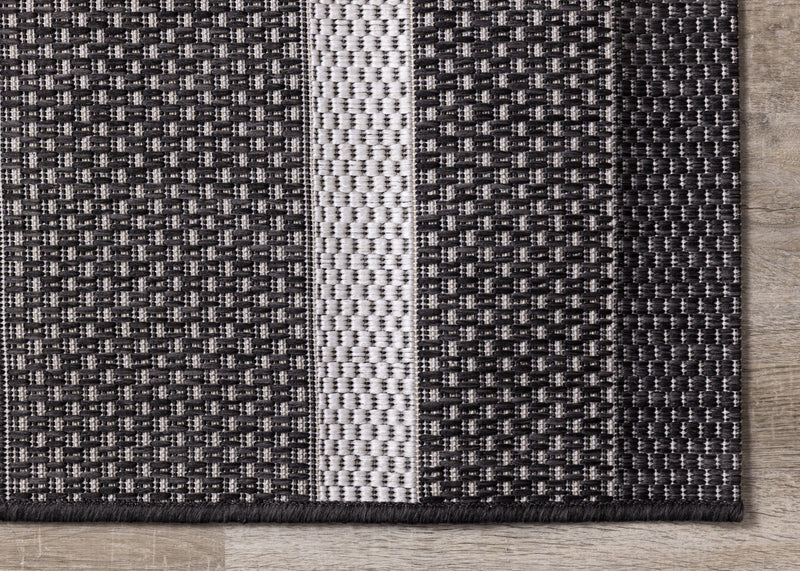 Carpette Jackson à rayures pour l’intérieur et l'extérieur - 6 pi 7 po x 9 pi 6 po