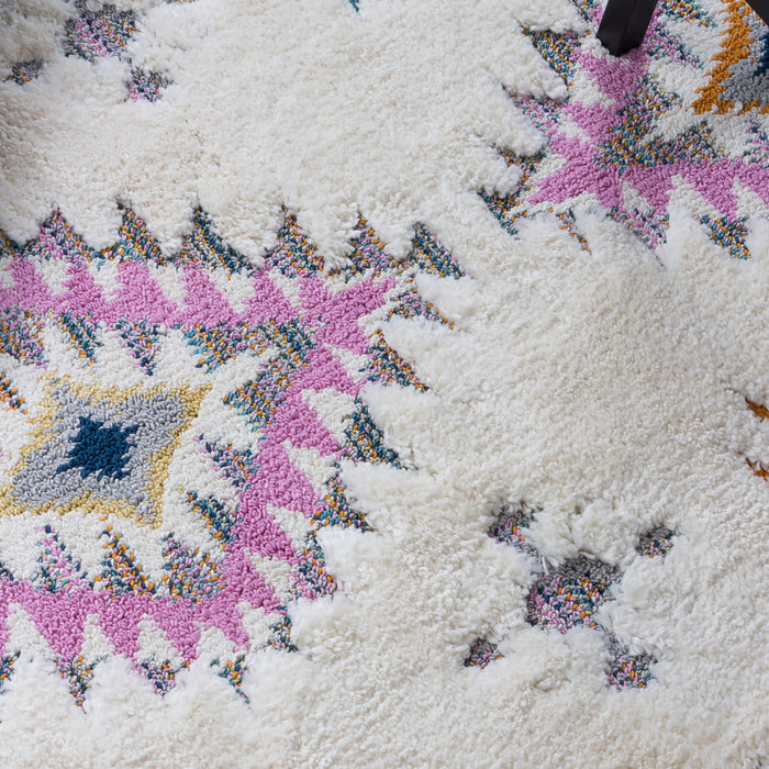 Carpette à poil long Lola à motif de diamants - 2 pi 7 po x 8 pi
