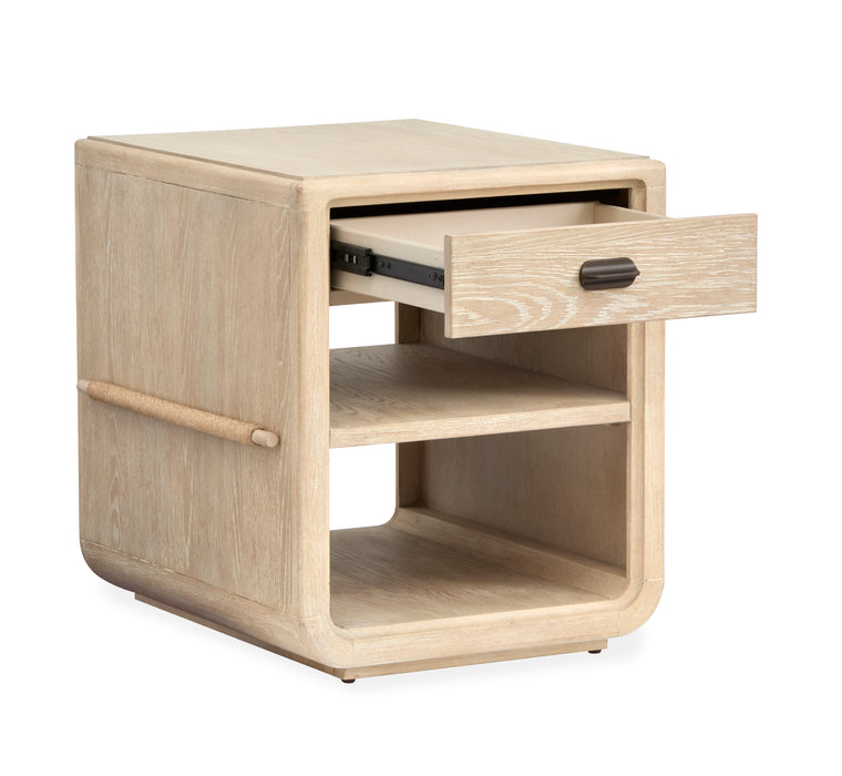 Table de bout Adelaide de 22 po avec rangement - brun Sanibel