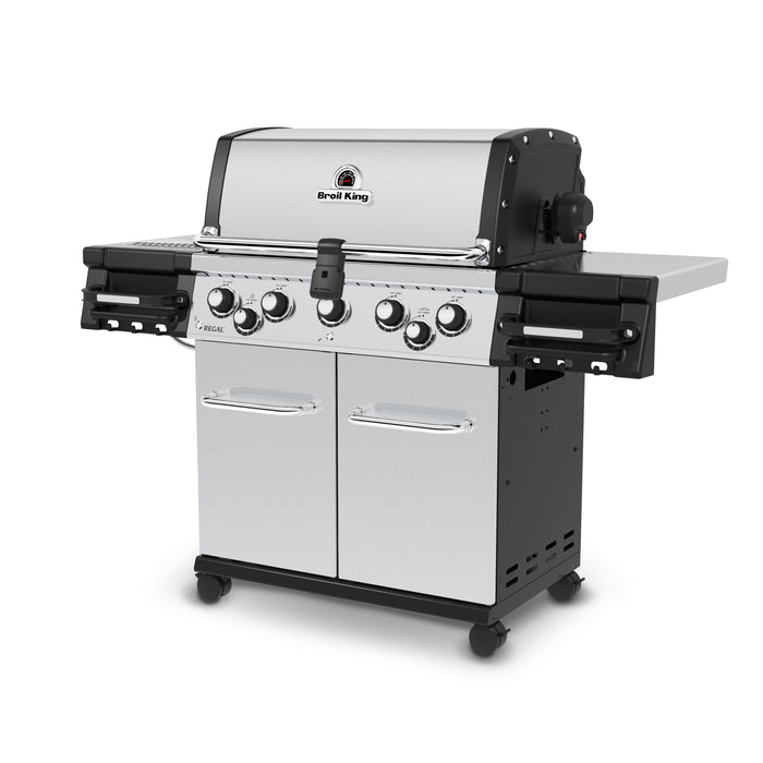 Gril à gaz propane RegalMC S 590 PRO IR de Broil King avec brûleur latéral à infrarouge et brûleur arrière de rôtisserie - 958944