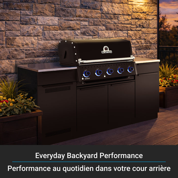Broil King Baron 520i Shadow 4-bruleurs 45 000 BTU Barbecue a gaz naturel encastre - 876817
