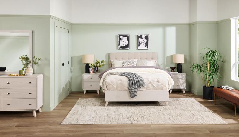 Lit à panneaux Cami en chêne gris avec tête de lit en tissu et cadre de lit - format grand lit