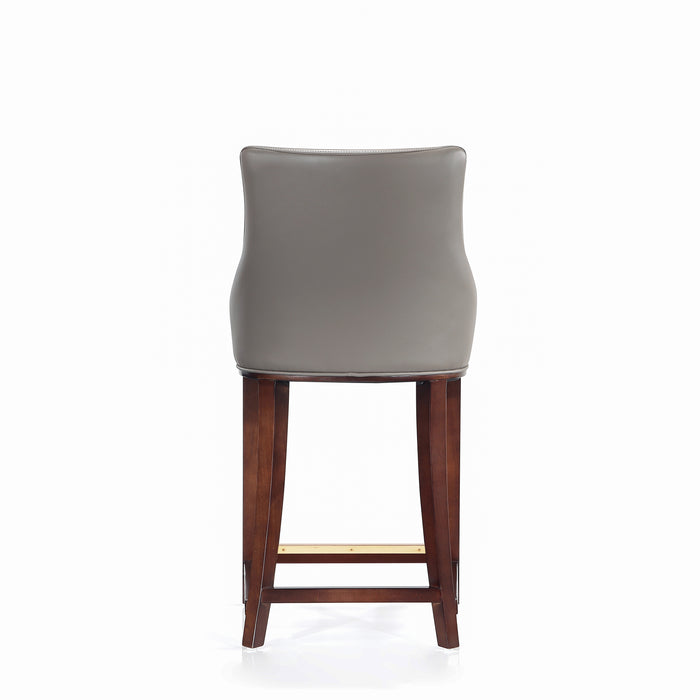 Tabouret bar moderne Shubert de Manhattan Comfort de hauteur comptoir avec revêtement en similicuir et pattes en hêtre - taupe foncé