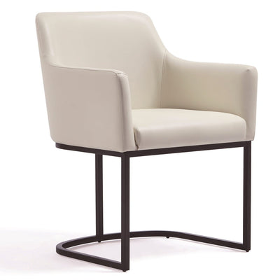 Manhattan Comfort Modern Serena Dining Chair Upholstered Leatherette with Steel Legs - Cream|Chaise de salle à manger à accoudoirs moderne Serena de Manhattan Comfort revêtue de similicuir avec pattes en acier - crème