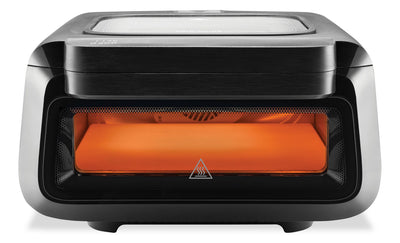 Frigidaire 12” Countertop Pizza Oven – Black - FRPO210BC | Four à pizza de comptoir Frigidaire de 12 pi³ - Noir - FRPO210BC | FRPO210C