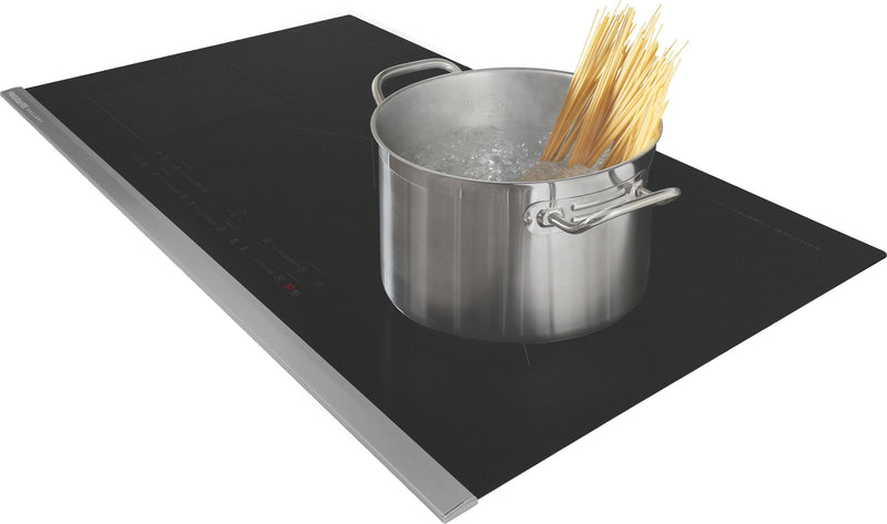Frigidaire Gallery Surface de cuisson par induction de 36 po avec MatteGuard🅪  - GCCI3670BM