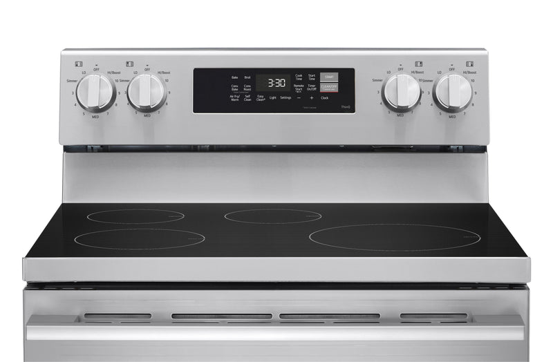 Cuisinière à induction LG de 6,3 pi3 et de 30 po avec convection ProBake ConvectionMD - acier inoxydable - LRIN6323YE 