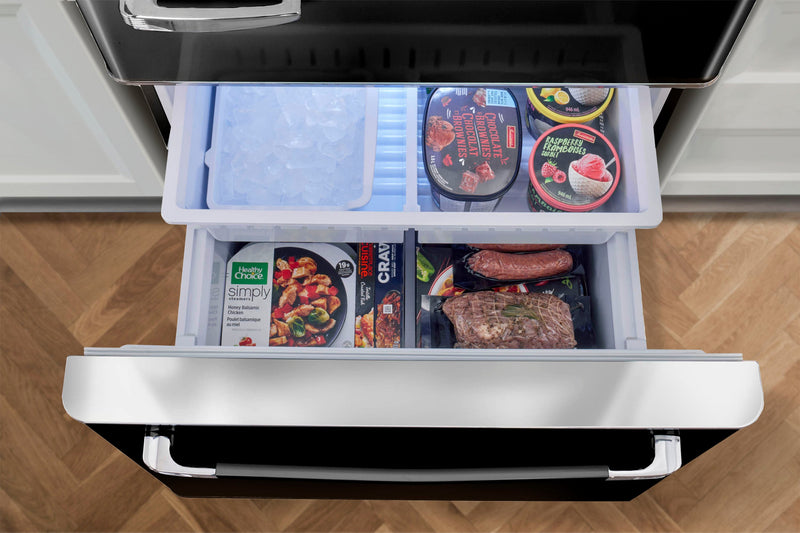 Classic Rétro par Unique sans givre Réfrigérateur à congélateur dans le bas de 18 pi³ - UGP-510L B AC