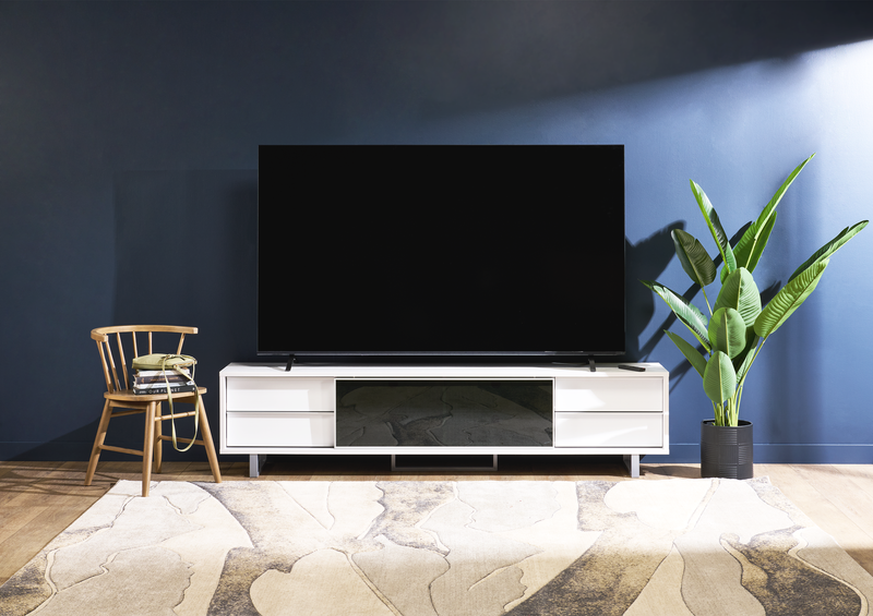 Meuble pour téléviseur moderne Amelia de 89 po x 15.5 po avec rangement et système de gestion des câbles pour téléviseurs jusqu’à 100 po - deux teintes, blanc et noir