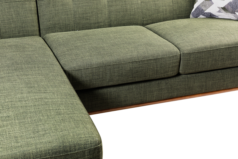Sofa sectionnel gauche Freeman de Kort & Co. 2 pièces de po en tissu d’apparence lin avec pattes en bois - vert avocat