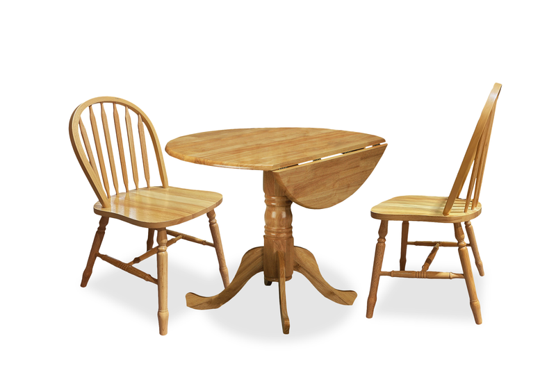 Chaise de salle à manger Hana en bois avec dossier à lattes - naturelle