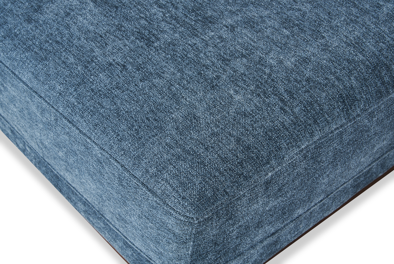 Pouf Horizon de 44,09 po en tissu - bleu marine