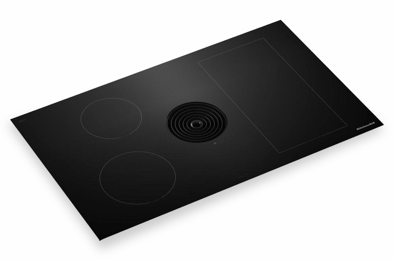 Surface de cuisson à induction de KitchenAid de 36 po à aspiration descendante avec très grande zone de pont Even-HeatMC - noire - KCID936SBL