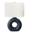 Lampe de table Liv de 16 po en céramique avec abat-jour ivoire - bleue