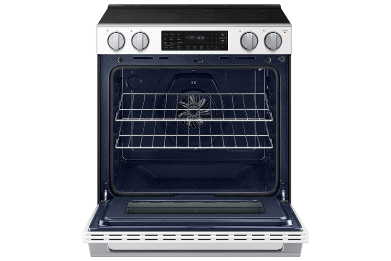 Cuisinière électrique encastrée Samsung de 6,3 pi3 avec friture à air Air Fry Max - verre blanc - NSE80H63SWAC