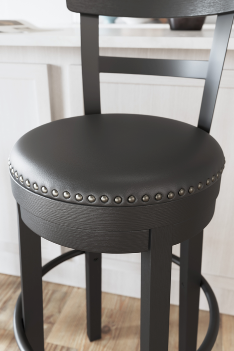 Tabouret bar Otis de 30,5 po (H) en tissu de cuir végétalien et en métal avec siège pivotant - noir
