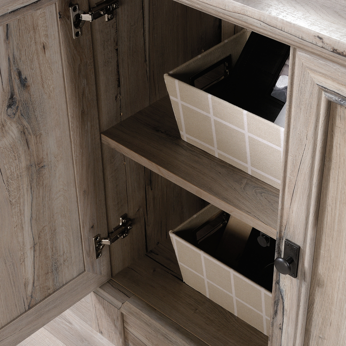 Bibliothèque traditionnelle Palladia de 29,37 po avec armoire de rangement - chêne fendu