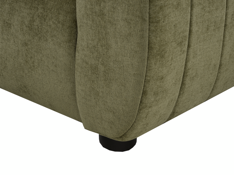 Causeuse Pebble de 70 po fabriquée au Canada en tissu avec coussins décoratifs assortis - verte