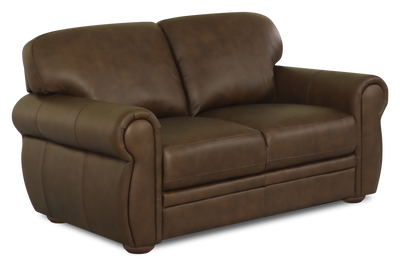 Chateau d’Ax Porto 66" Traditional Genuine Leather Loveseat - Chocolate | Causeuse traditionnelle Porto de Château d’Ax de 66 po en cuir véritable - chocolat