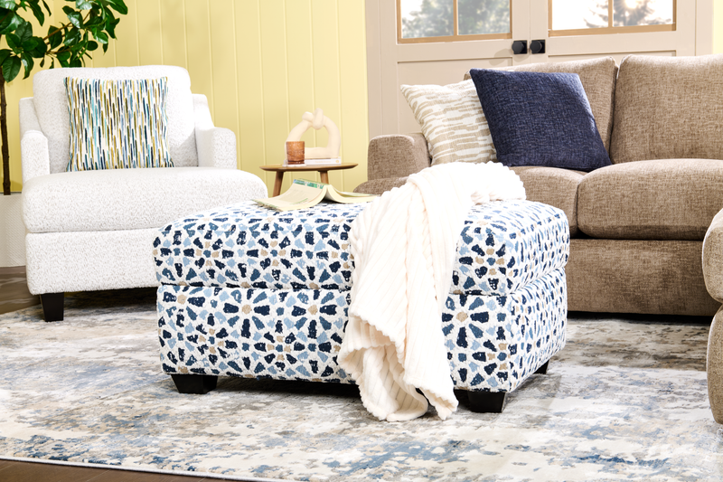 Pouf de rangement personnalisable Trunk de Sofa Lab de 39 po fabriqué au Canada en tissu - tissu décoratif Indigo