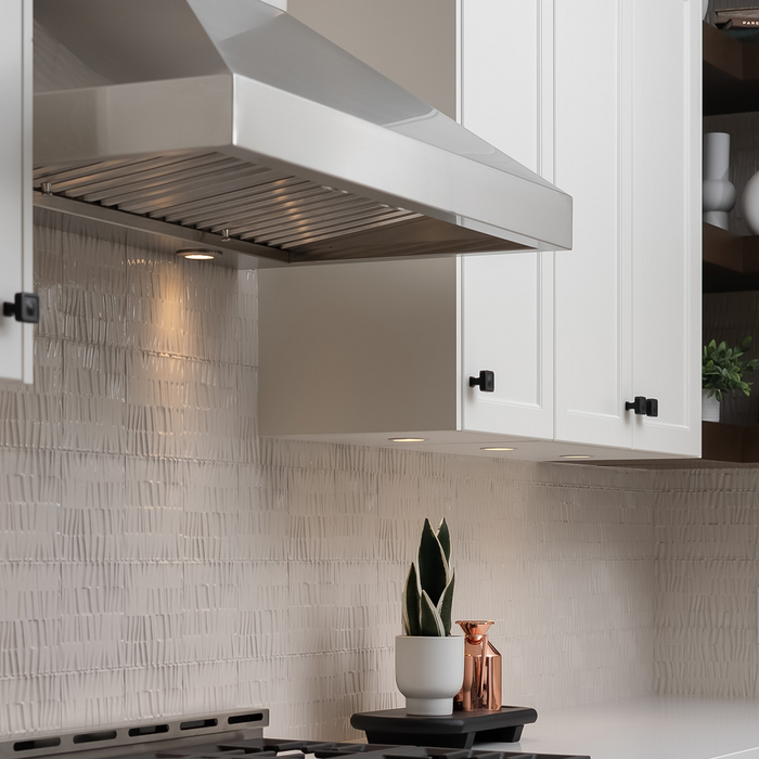 Hotte de cuisinière murale Victory de 30 po et de 750 pi3/min en acier inoxydable - Twister-30